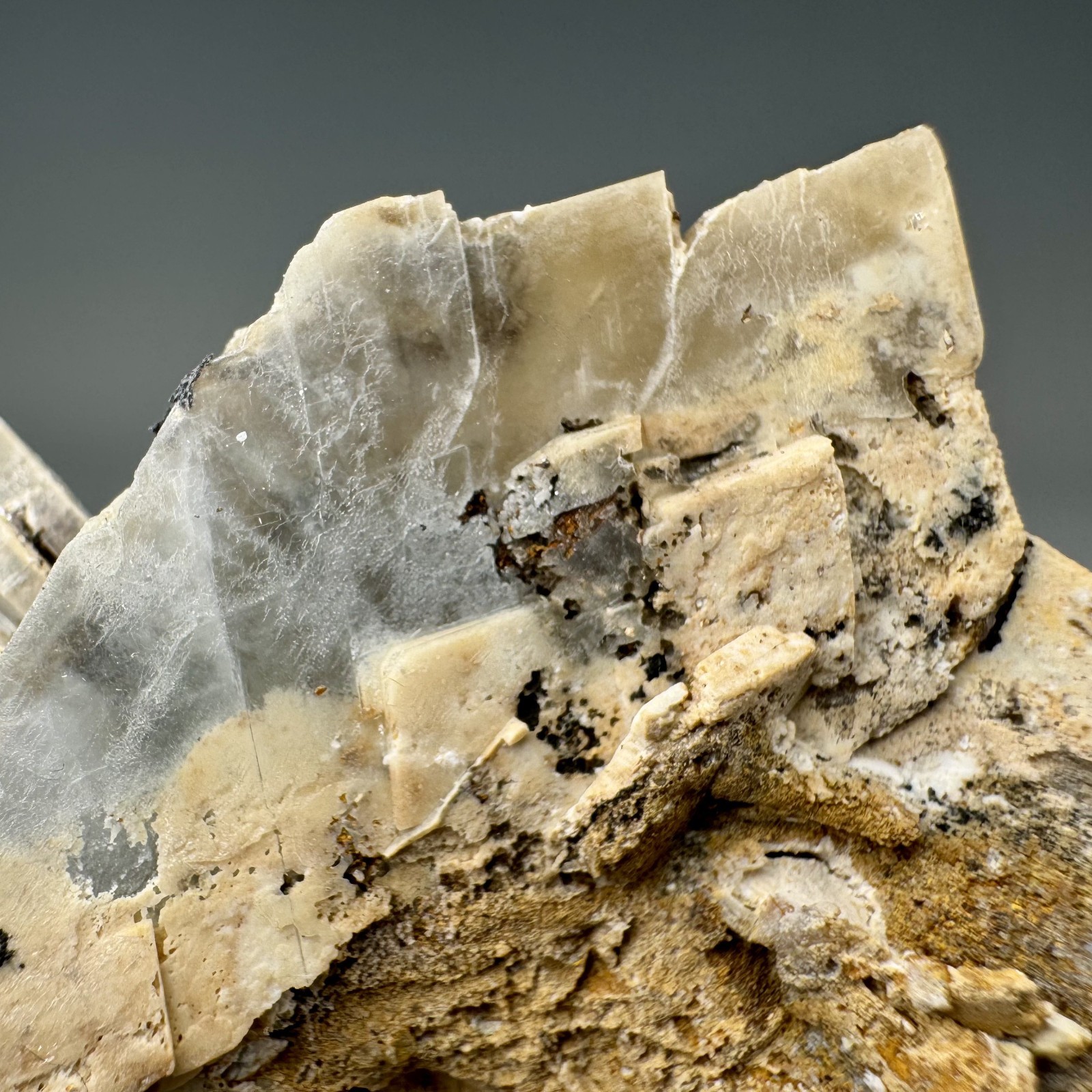 Fine Baryte Crystal Group: Paga No. 1 Mine, Cartersville, Georgia- Classic!!