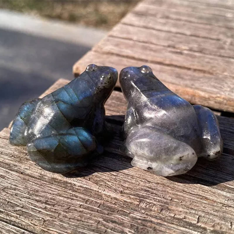 Natural Labradorite Quartz Crystal Stone Frog Carved Healing Reiki Mini Figurine