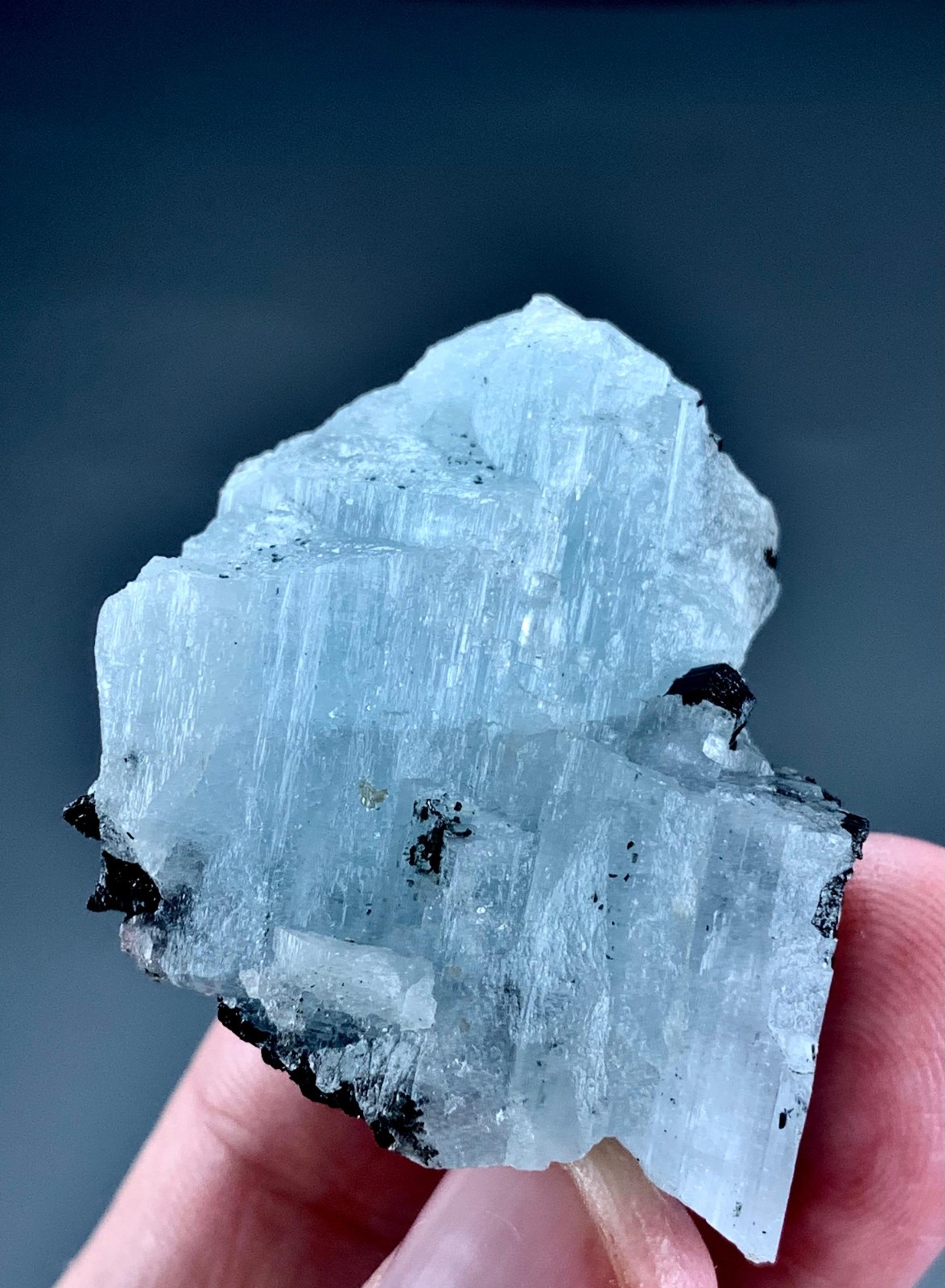 136 Carat Aquamarine Crystal Specimen From Pakistan