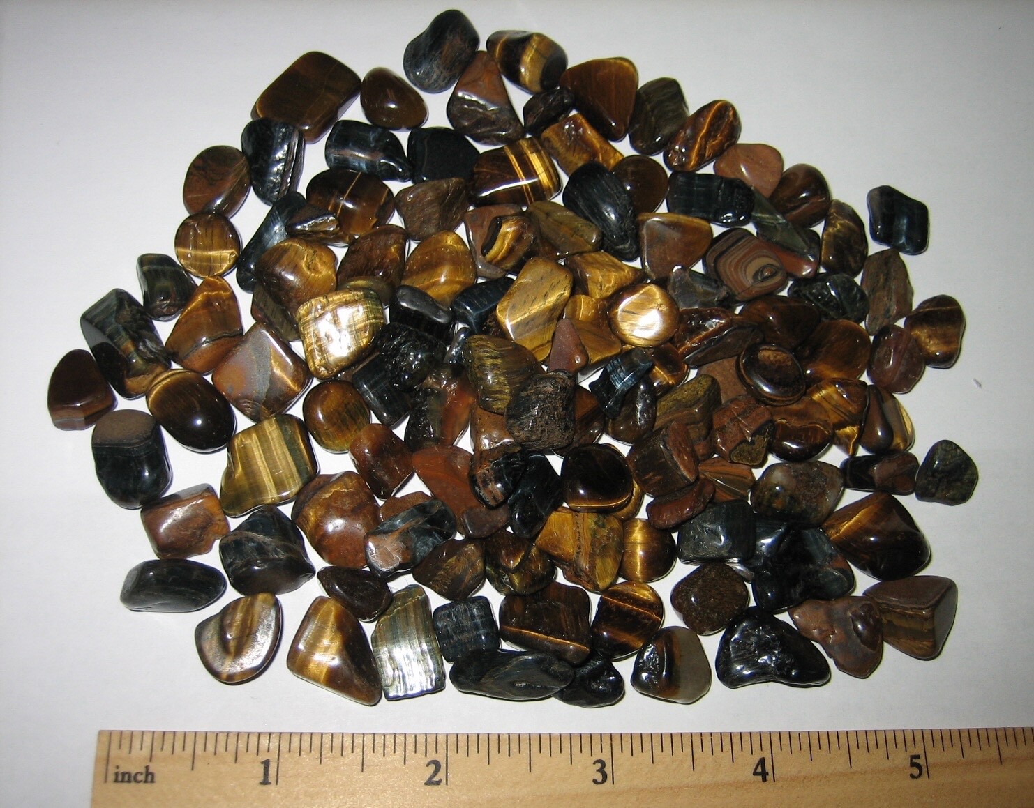 122 TUMBLED POLISHED SMALL NATURAL 0.2″- 0.6″ TIGER EYE STONES ~ 200.4grams *A