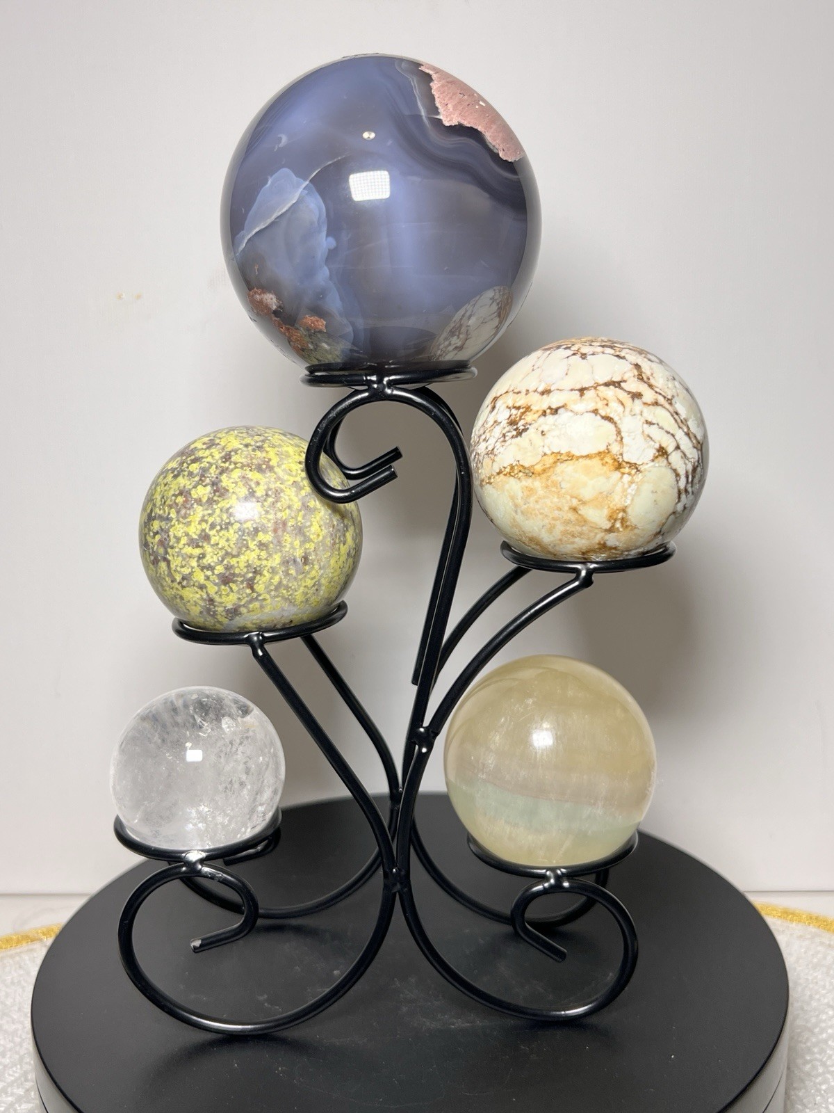 Sphere Holder – Black Holds 5 Spheres Sizes 71mm – 42mm (spheres not incl.)