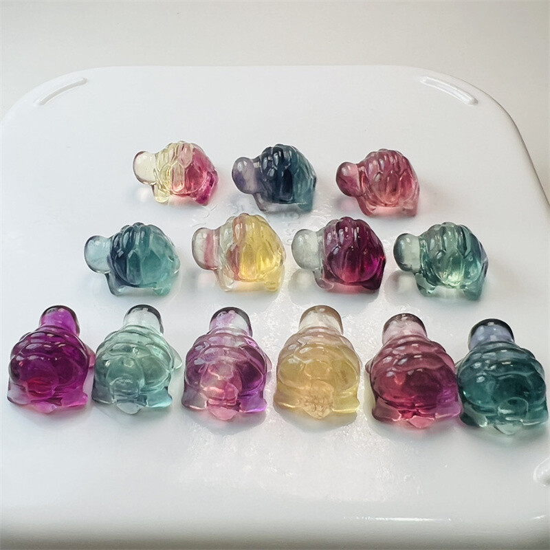 5pcs Natural Fluorite Skull Carved Quartz Crystal Mini Skull Reiki Random Gifts