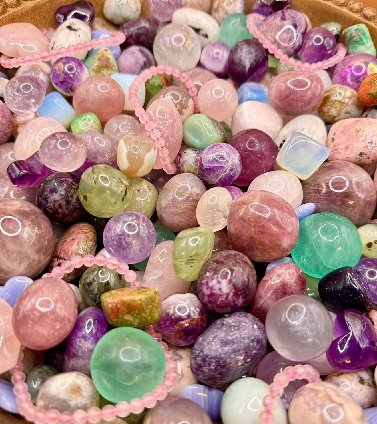 Lucky Crystal Confetti Scoop No Chips Carvings Towers Palm Stones 1/2-2LB