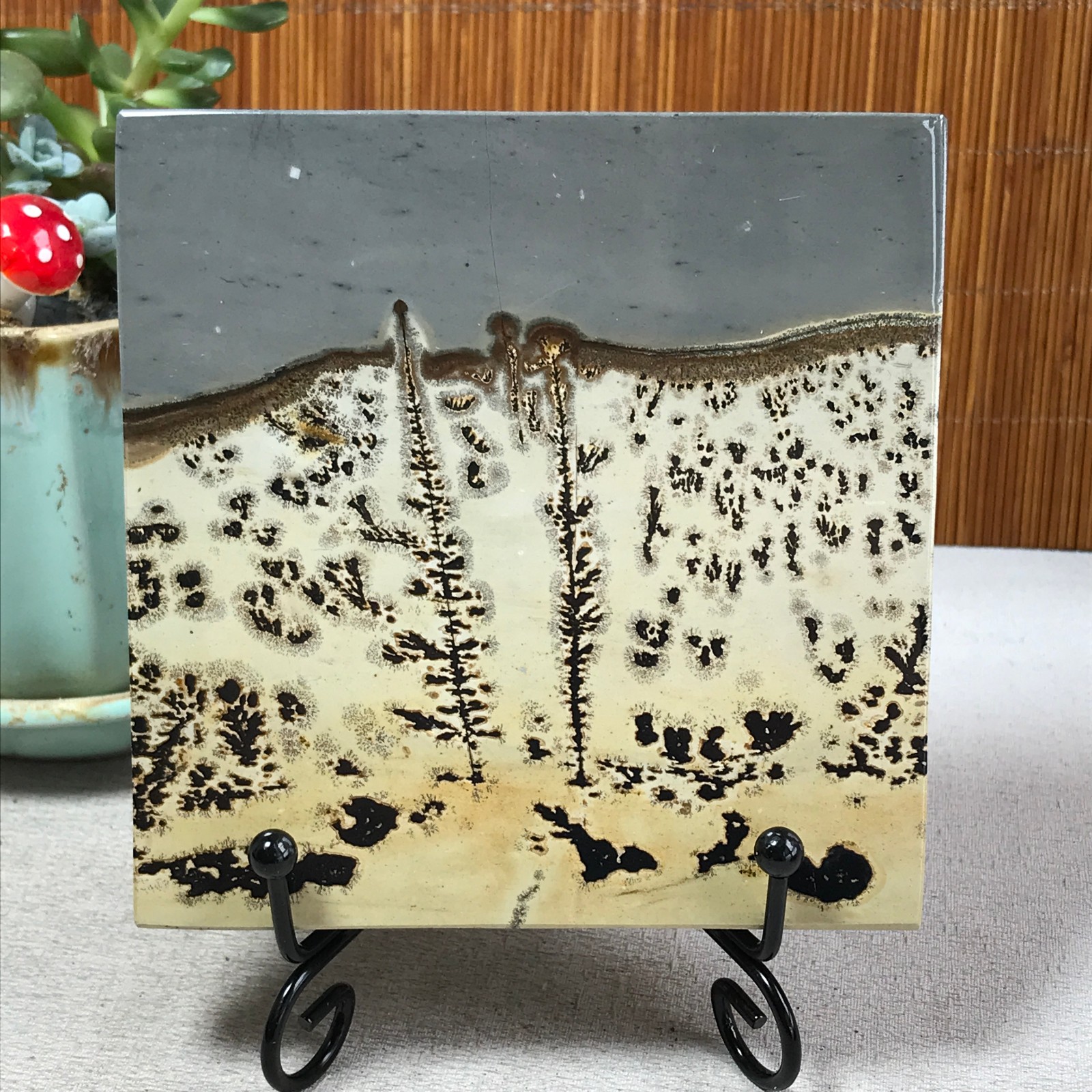 231g Natural Chinese painting stone crystal ornaments for home decoration A6865