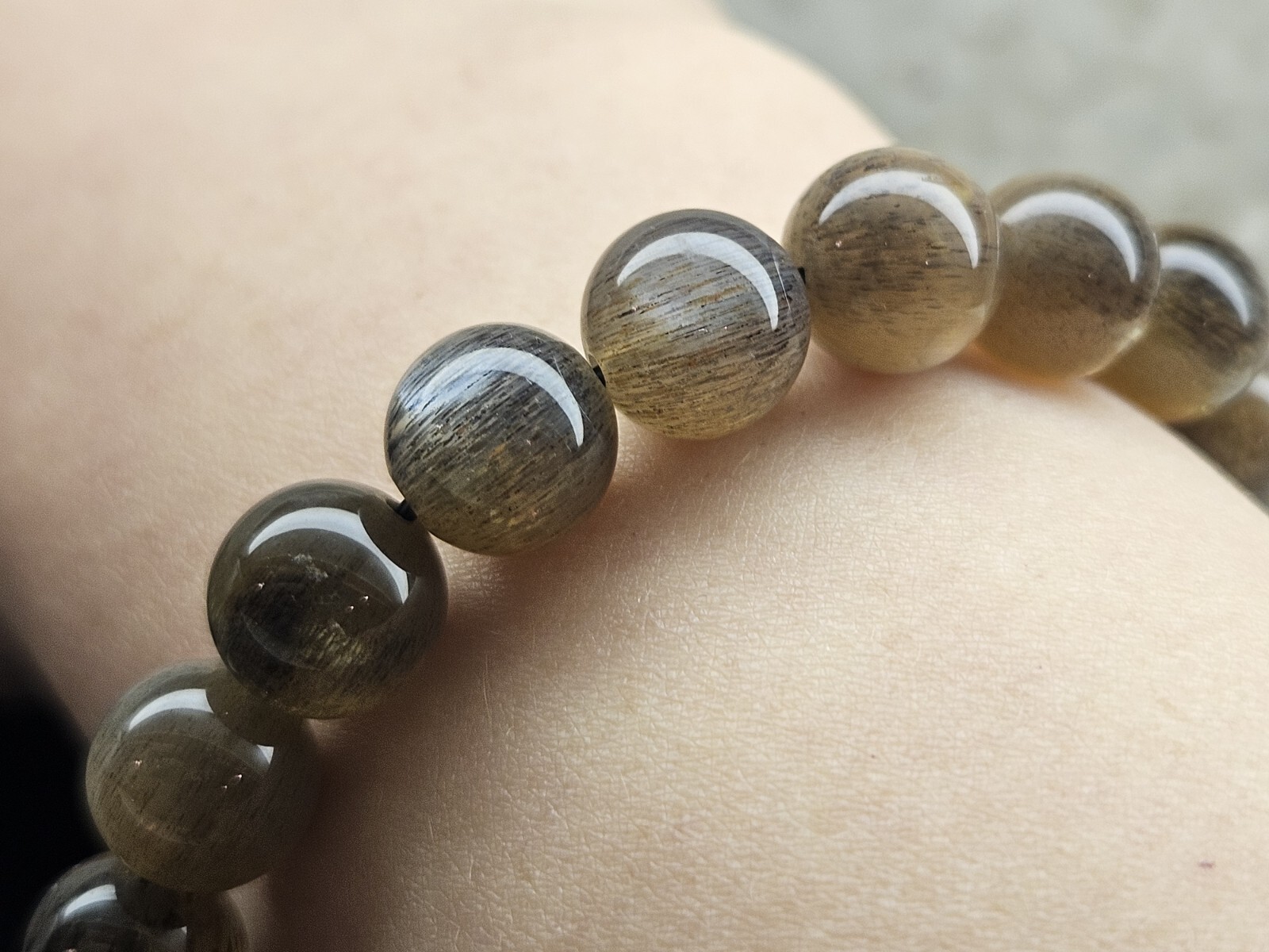Top Quality Golden Black Sunstone Beads Bracelet 9.3mm