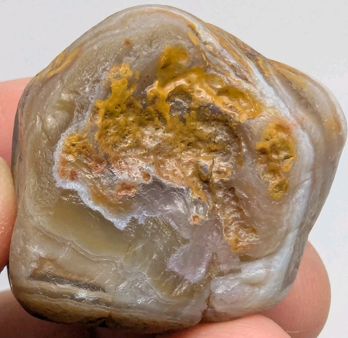 Lake Superior Agate, Great Tan, Brown And White Banding, 39 Grams (1.3+ Oz)