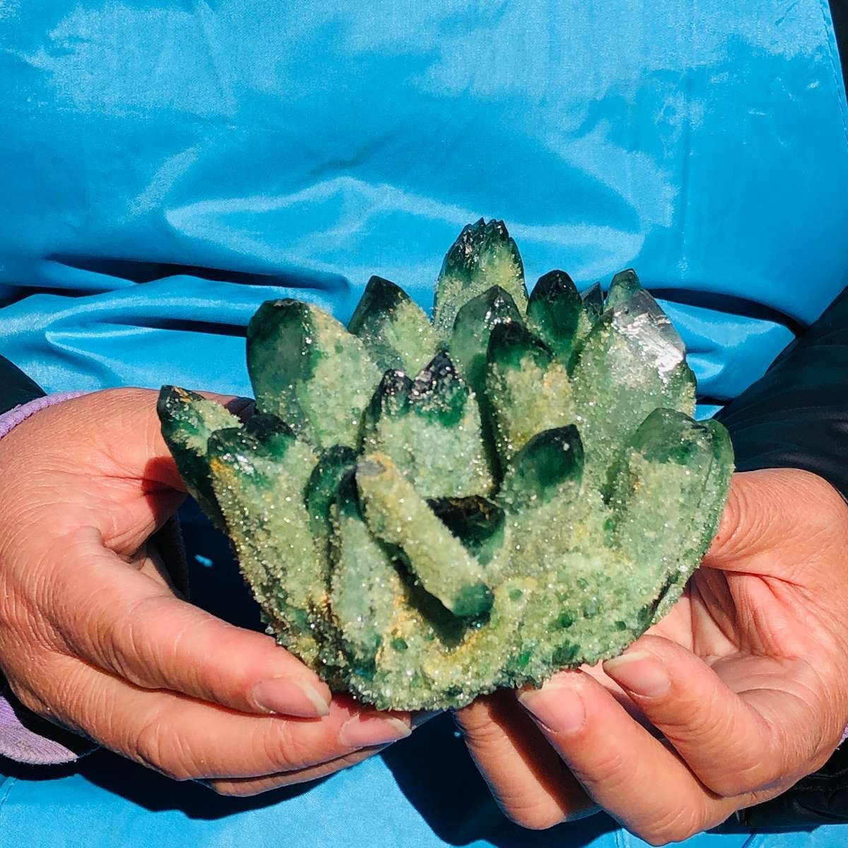 2 piece Lab-Grown Green Crystal Clusters Healing Energy Home Decor 3.03LB