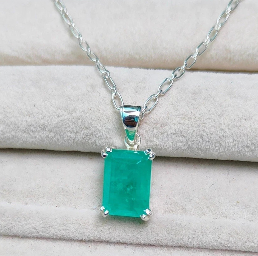 Natural Green Emerald 24 Ct 925 Silver Emerald Shape Pendant IGL Loose Gems 6LHP