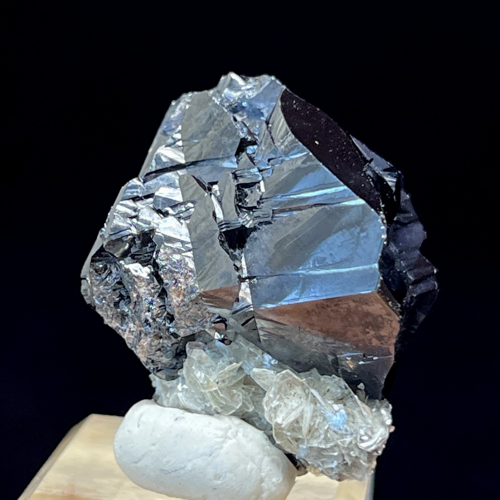 36mm 59g Bright Cassiterite with Muscovite, Natural Mineral Specimen