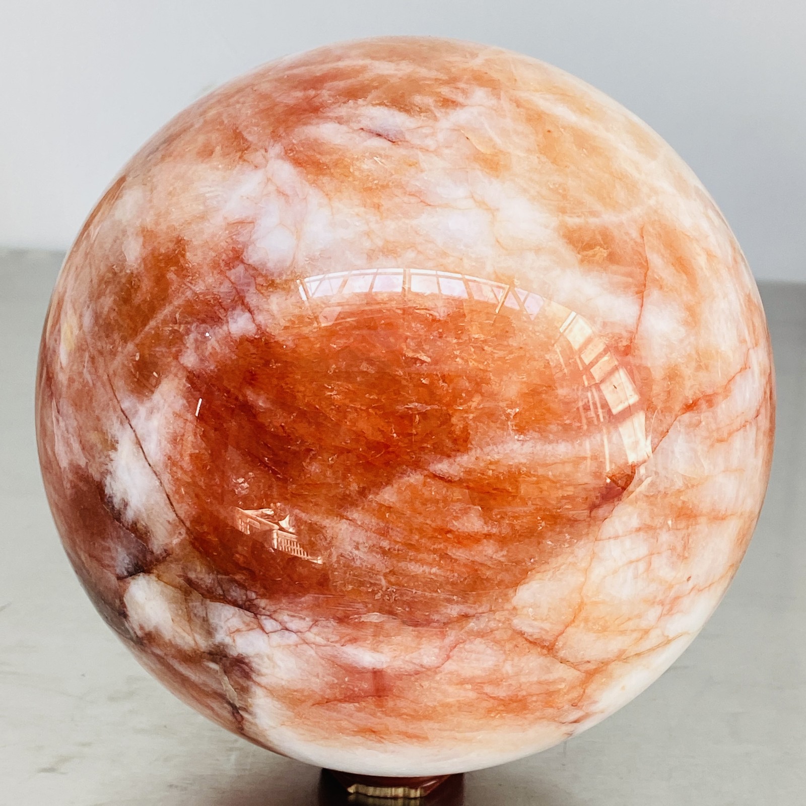 Natural Red Glue Flower Quartz Sphere Crystal Ball Healing 4820G