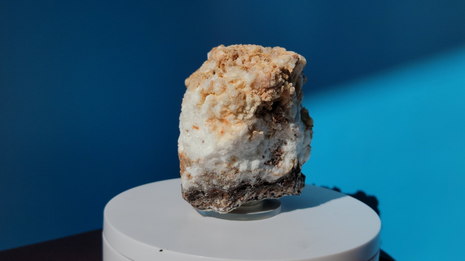 316 G. Perimorphic Quartz and Calcite Specimen with Plexiglass Round Stand