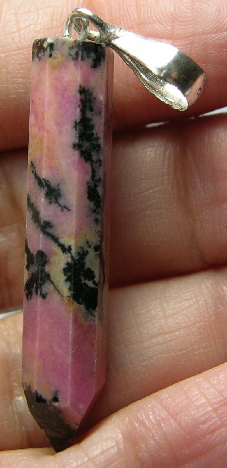 #17 38.00mm Pakistan 100% Natural Pink Rhodonite Crystal Pendant 1 1/2 in