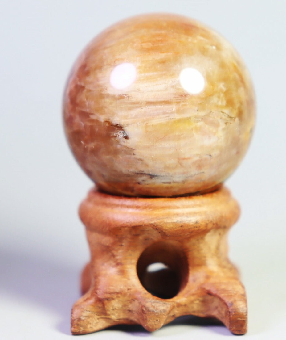 36mm Natural Polished Rutilated Quartz Crystal Sphere Ball Healing/Stand