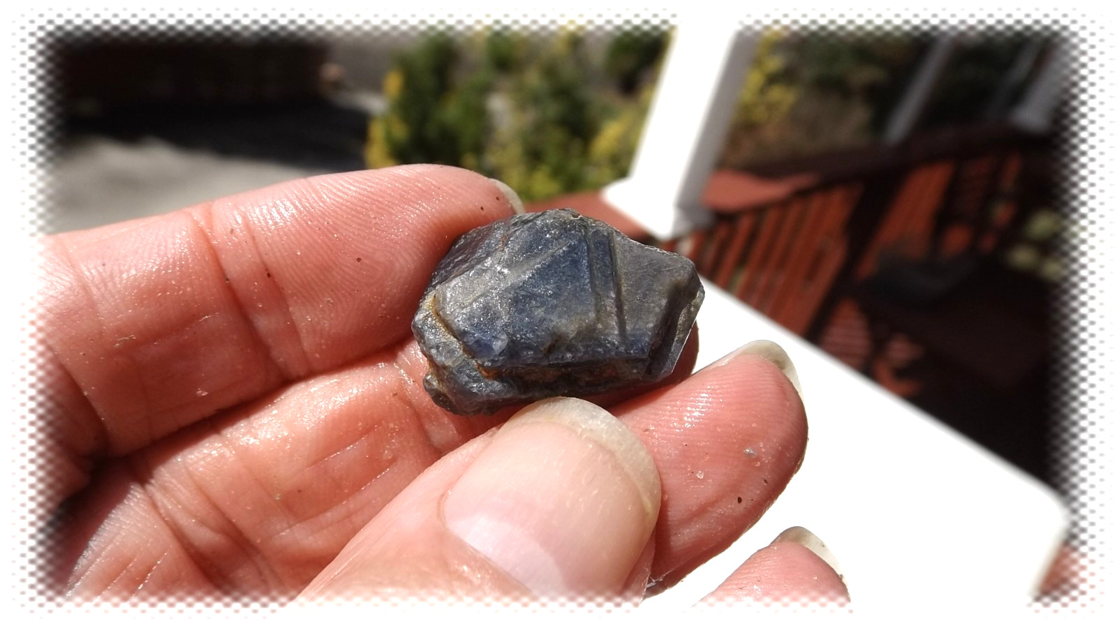 1/2LB Blue Sapphire Natural Rough Chrystal Gemstone Specimens