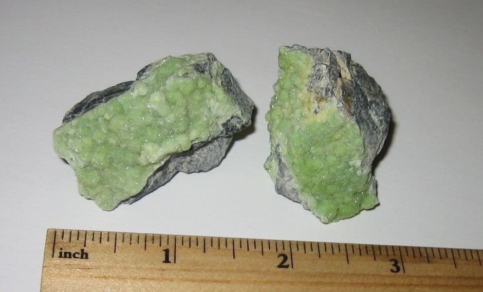 2pc BEAUTIFUL NATURAL 1.5″-1.75″ LIGHT GREEN WAVELLITE CRYSTAL CLUSTERS 59.7g *1