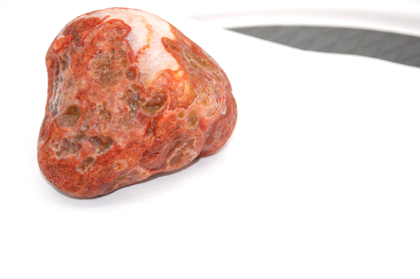 AGATE LAKE SUPERION AGATE 14.9 OZ 3 3/8″ X 3″ X 2″. MINNESOTA AGATE