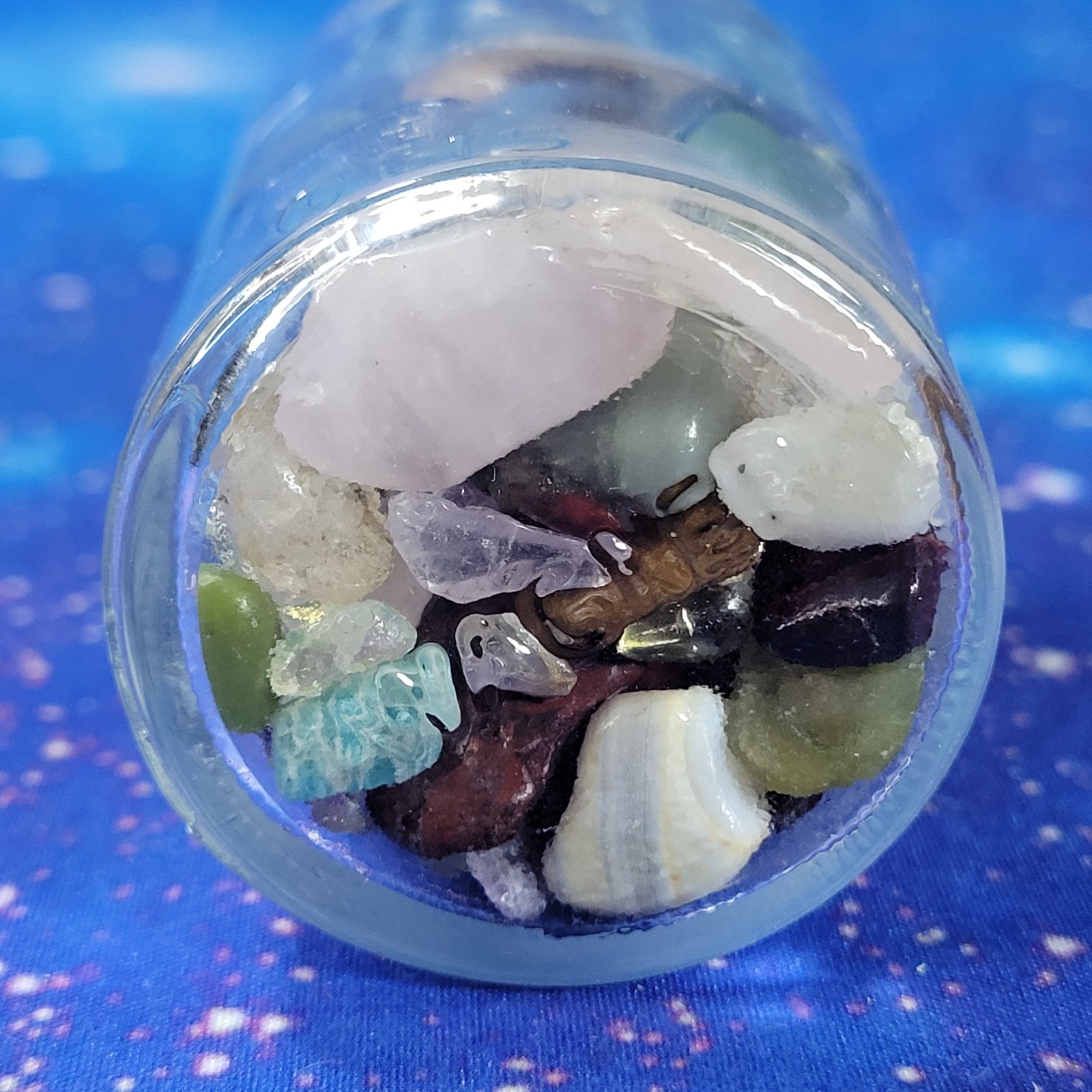 4oz Mixed Crystal Tumbles/Chips in Apothecary Vintage Glass Jar Wagner Spice