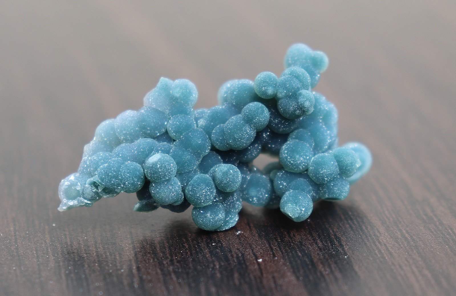 Green Grape Agate From Indonesia Satiny Purple Color WOW 4.2 cms (: