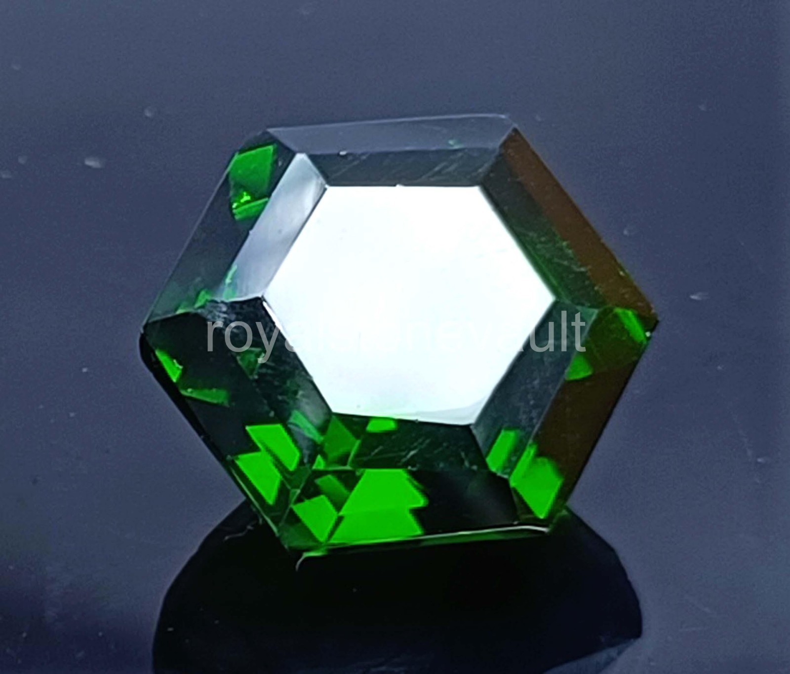 16.50 Ct Natural Green Emerald Hexagon Cut Loose Gemstone IGL Certified – 5AOS