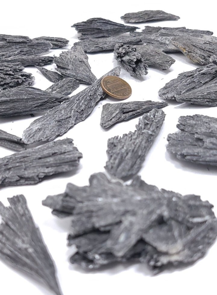 1 lb black kyanite fans wholesale lot pound closeout BEST DEAL ON THE NET