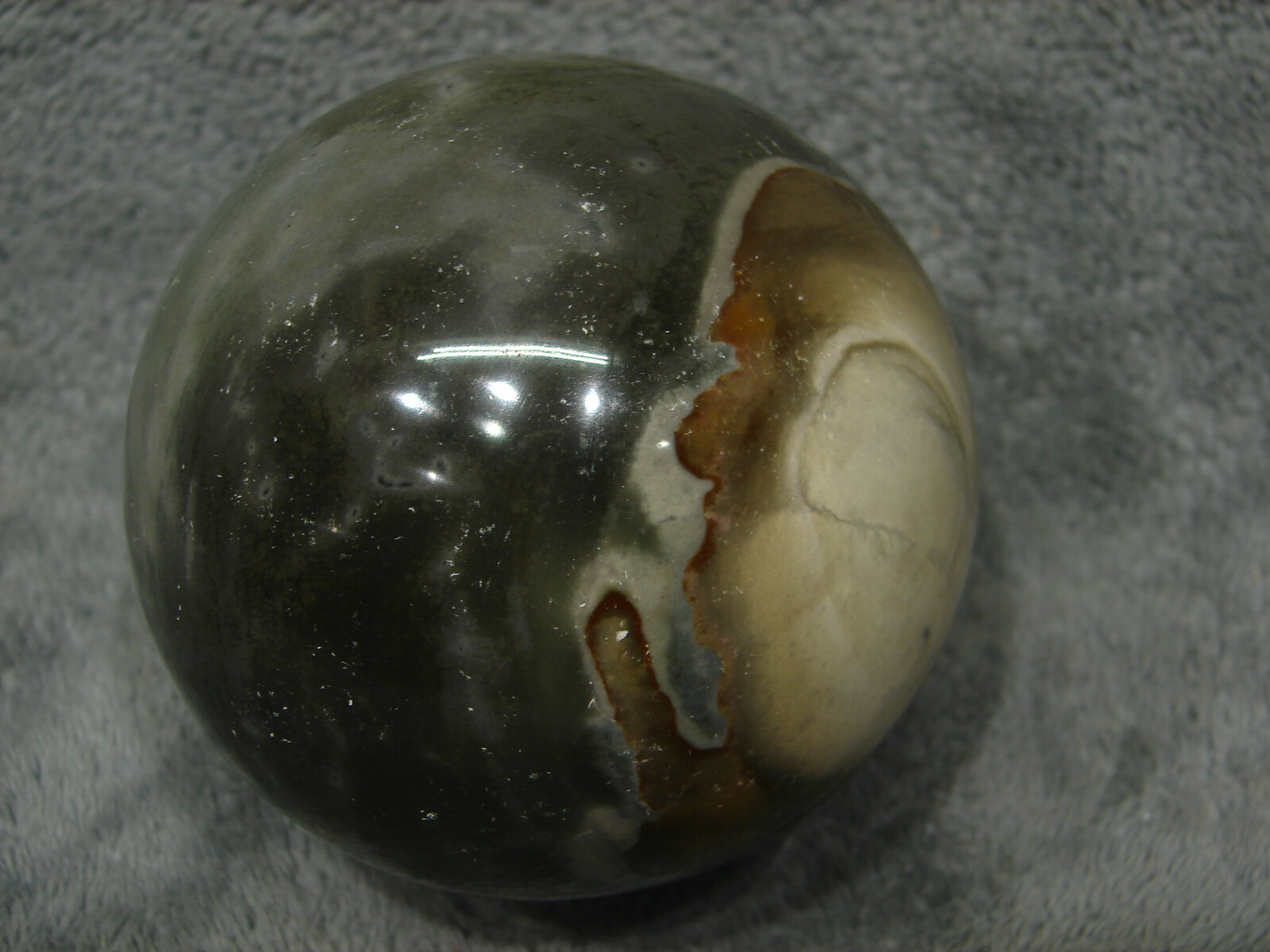 3&1/8″ PolyChrome Jasper 1lb 9.2 oz Sphere Madagascar Healing Reiki Stone Ball