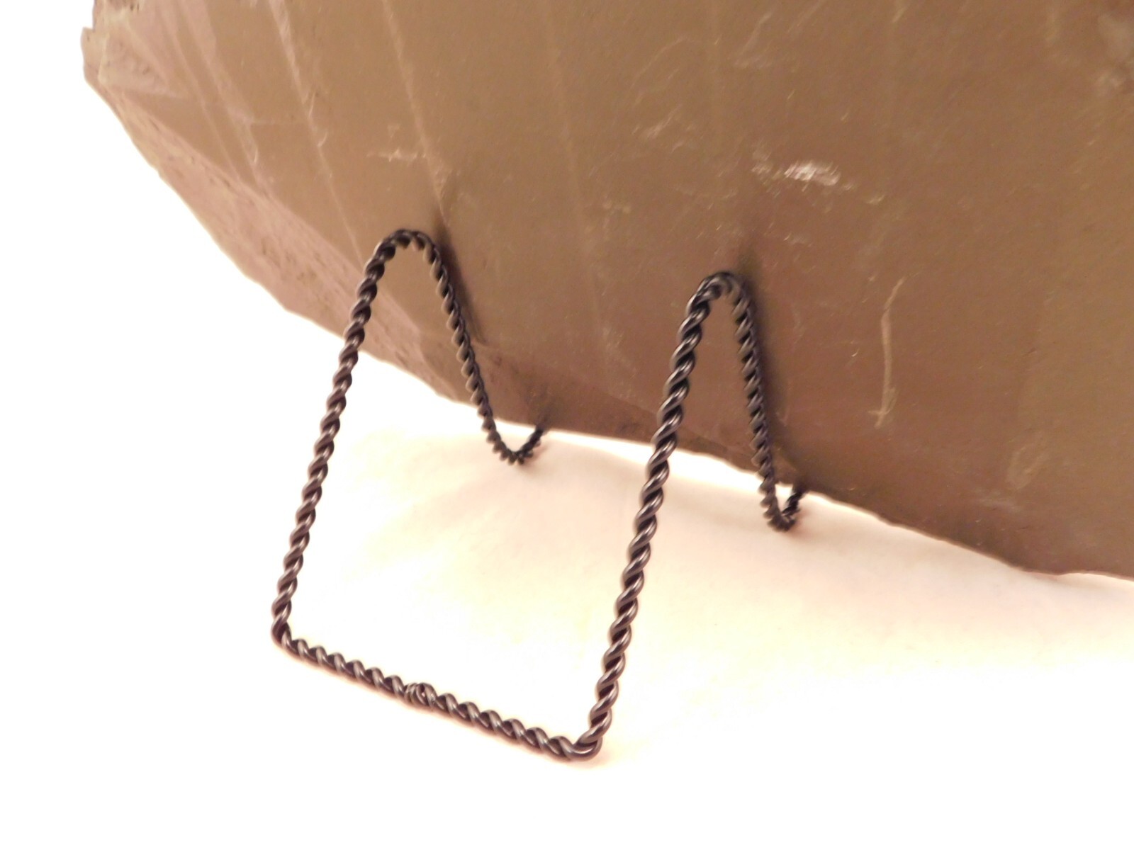 Easel Display Stand Black Metal SMALL Size TWIST Design