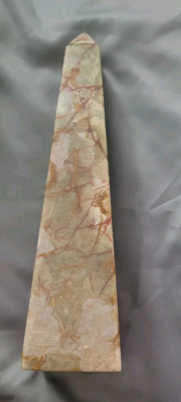 Onyx Point Tower Crystal 2.11 Pounds (Green, White, Brown, Tan, Multicolored)