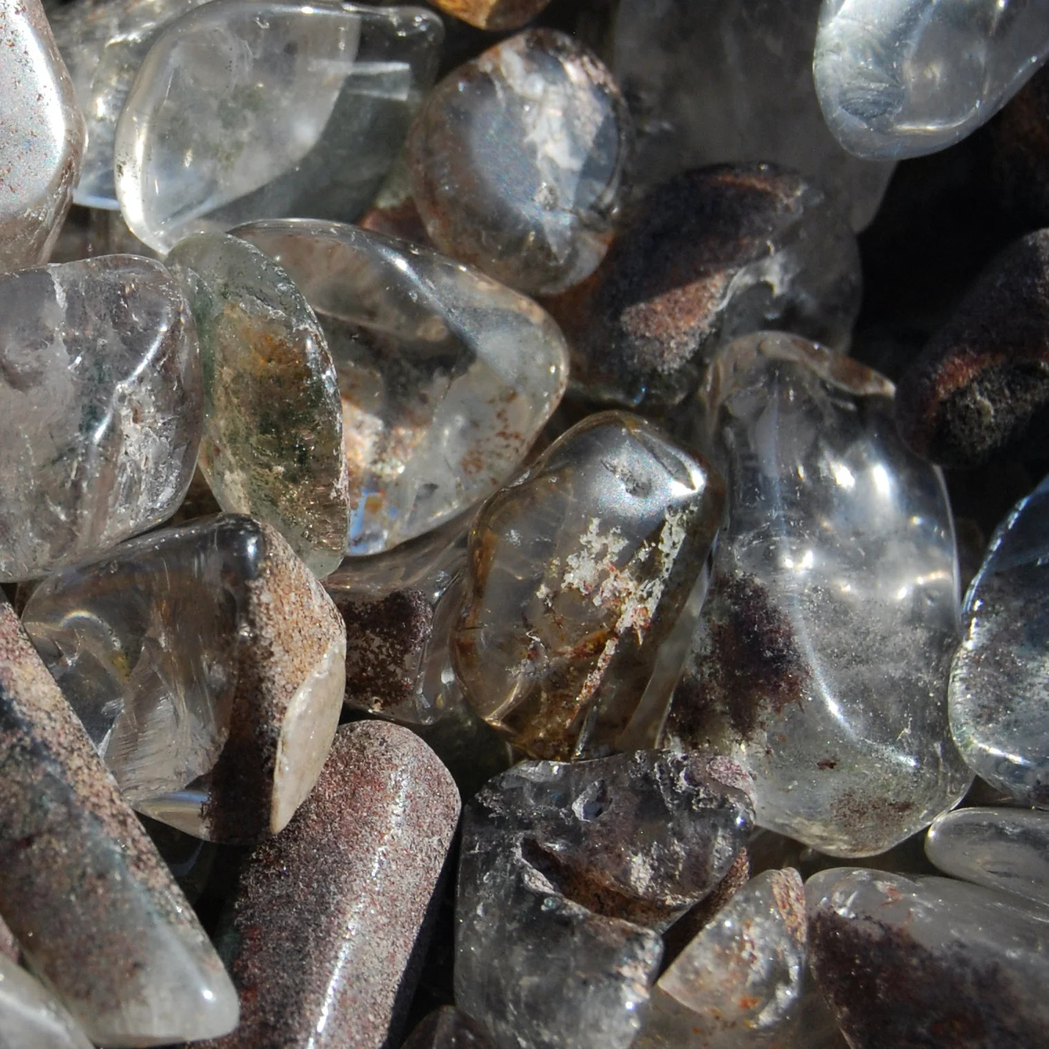 10pcs Lodolite Garden Quartz Crystal Tumbled Stones, Extra Small Crystal Set