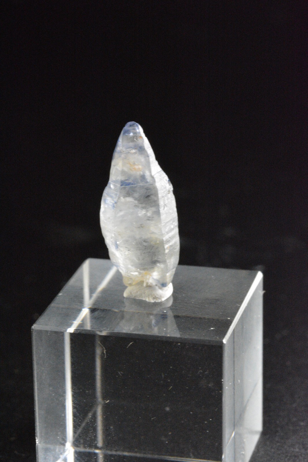 Blue Sapphire Crystal, Sri Lanka, Unheated, 8.38 ct