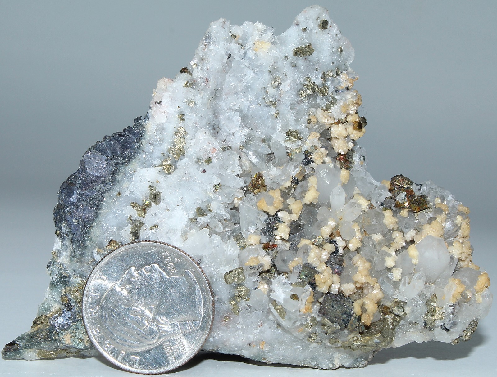 Peruvian Pyrite – Quartz Matrix / 3.56″ (90.42 mm) / 4.80 oz (136.07 gr) 3124