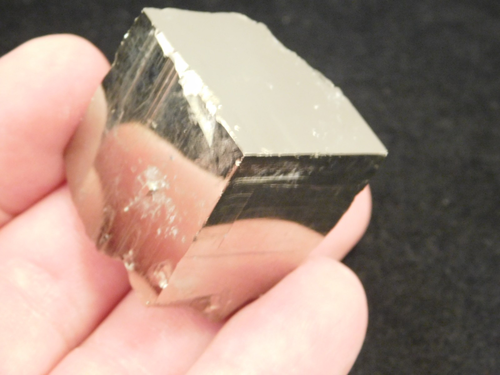 Pyrite CUBE 100% Natural Huanzala Mine Peru 101gr