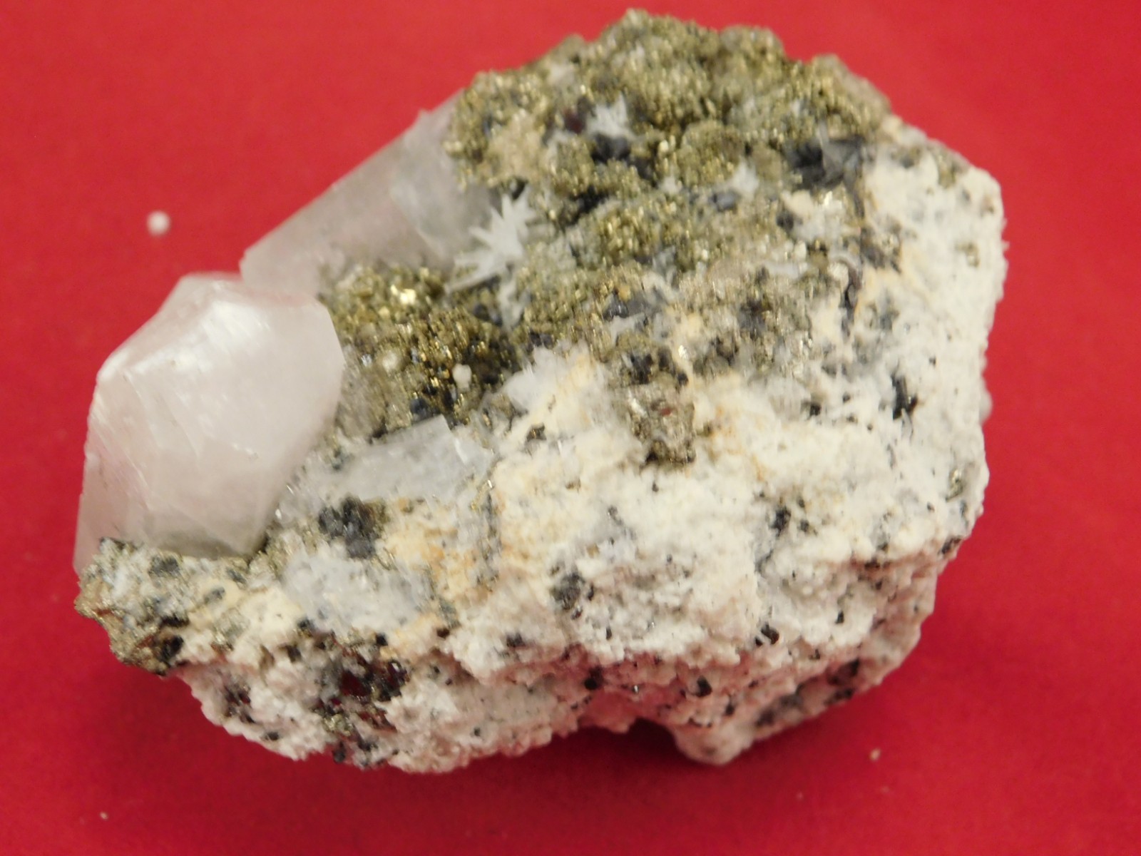 FLUORESCENT Calcite Crystal Cluster with CHALCOPYRITE! Peru 185gr