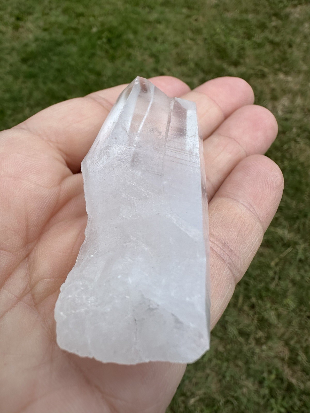Arkansas Clear Quartz Lemurian Seed Crystal Parallel Twin Point Formation 1.7 oz