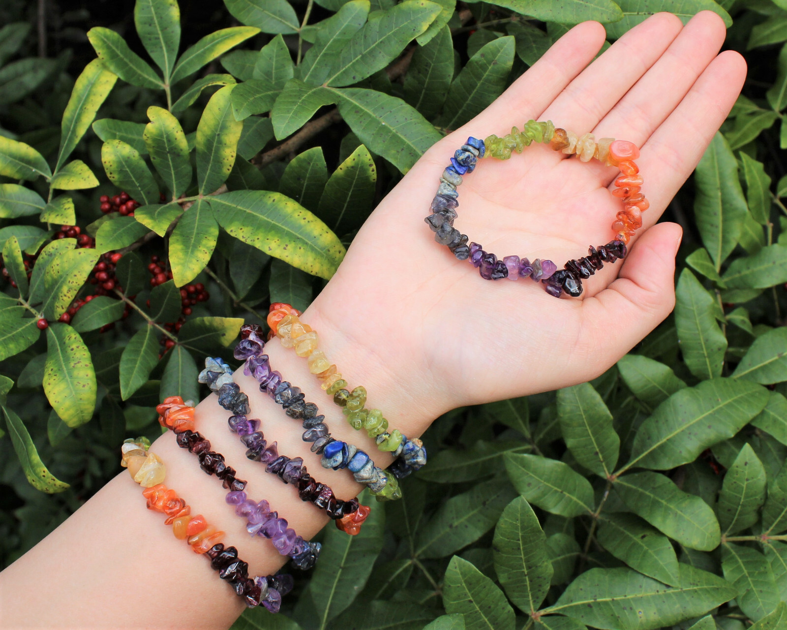CHAKRA KIT: 7 Tumbled Stones Set & Instructions & Pouch & Chakra Chip Bracelet