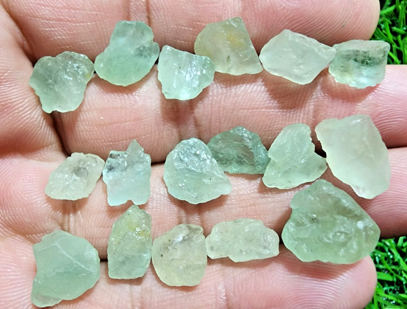 17 Pcs Aquamarine Loose Gemstones 8-13mm Natural Gem Stone Jewelry Supply