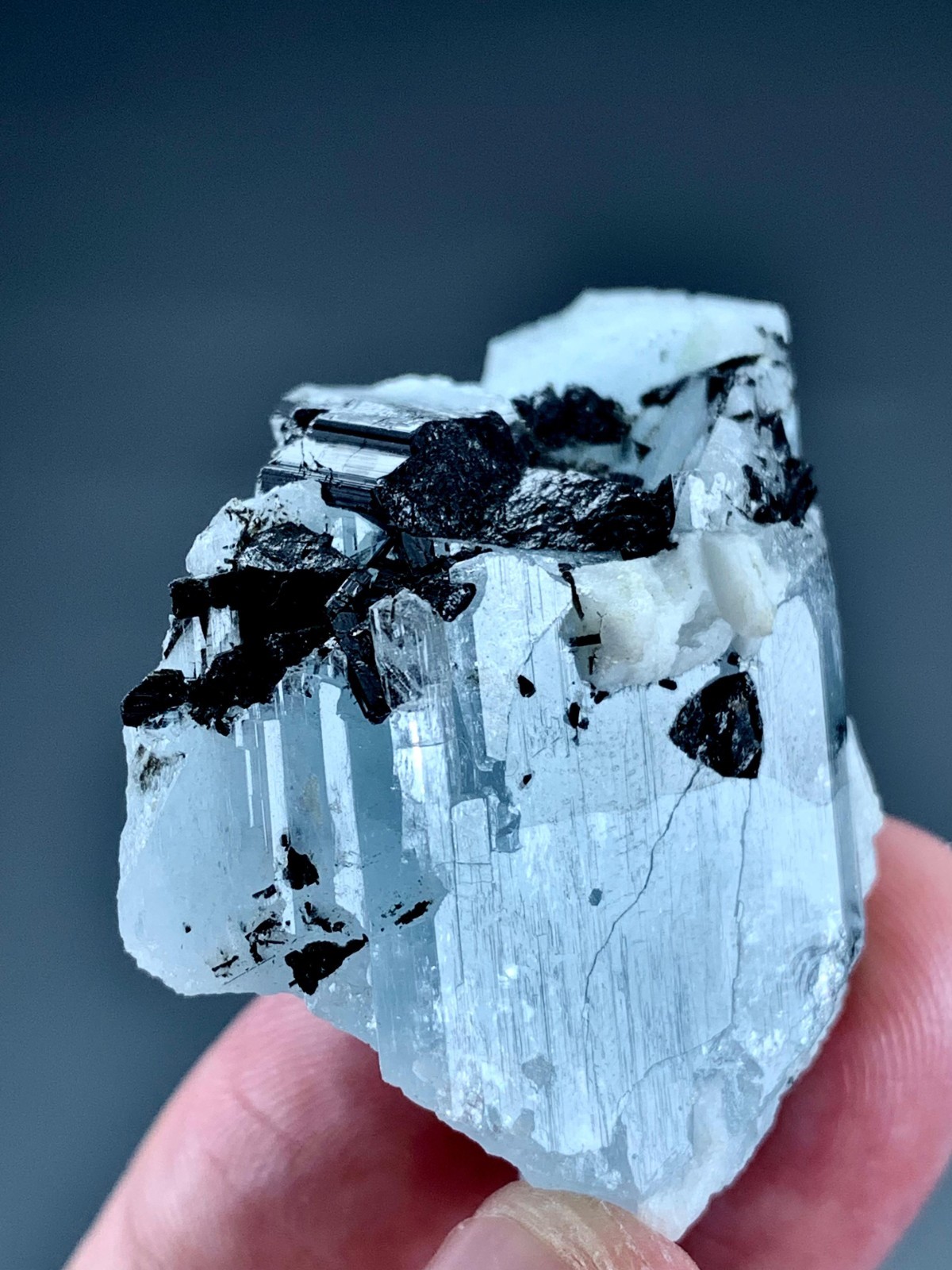 136 Carat Aquamarine Crystal Specimen From Pakistan