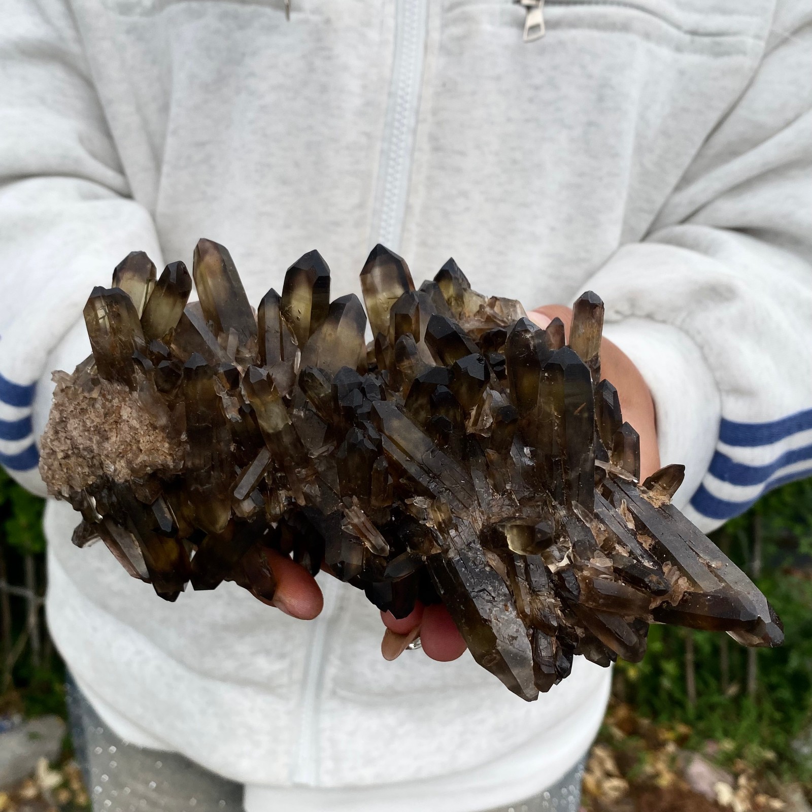 2.33LBNatural Black Smoke Color Quartz Cluster Crystal Specimens Mineral Healing