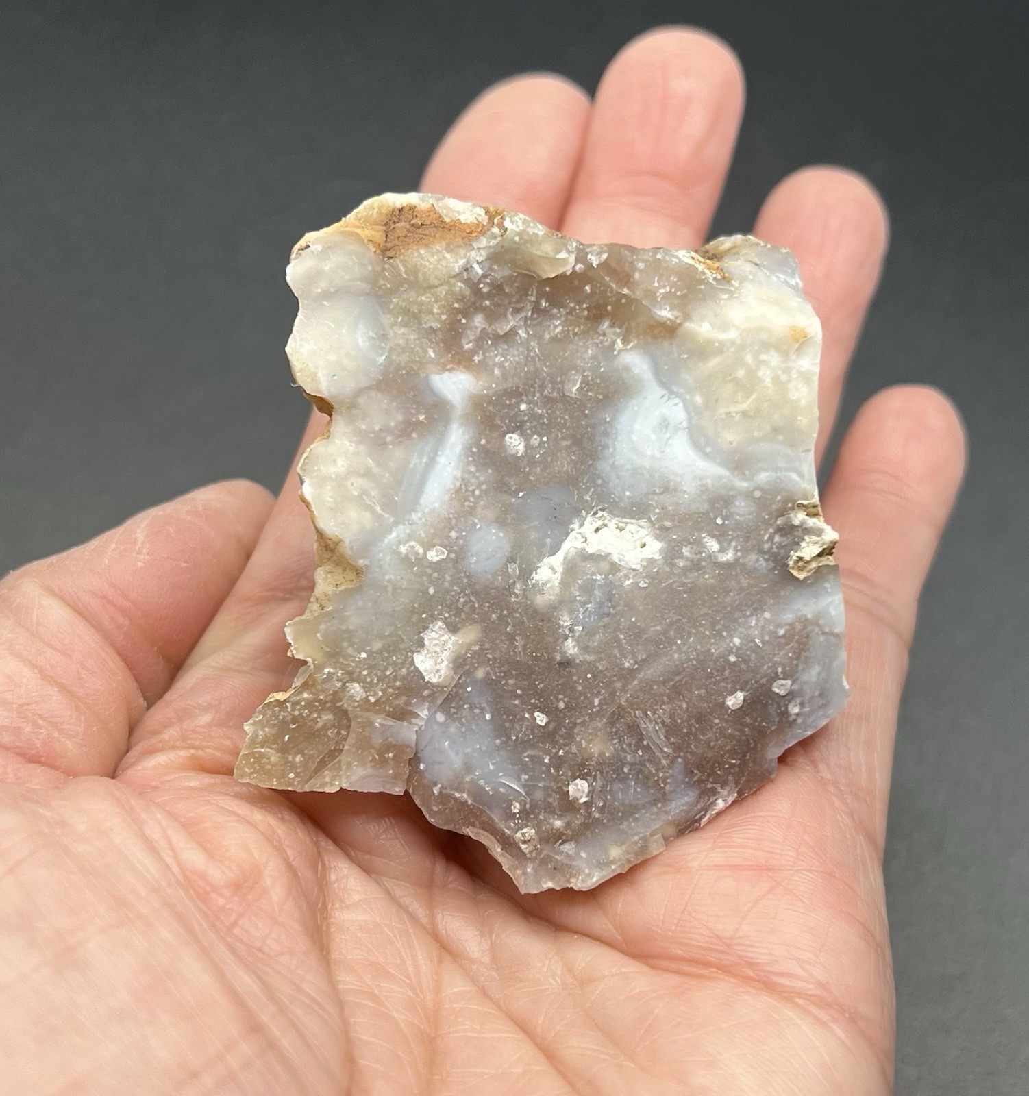 Fluorescent Mineral 87.4g UV Short Wave Really Cool Approx 2 Inches