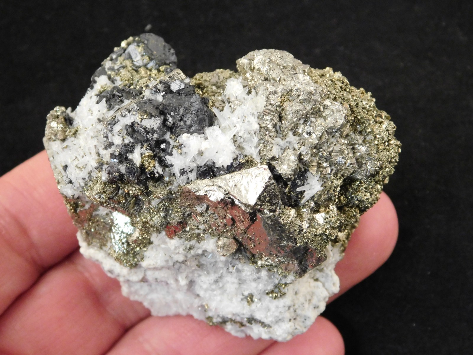 Druzy PYRITE Crystal CUBE Cluster with Sphalerite and Chalcopyrite Peru 217gr