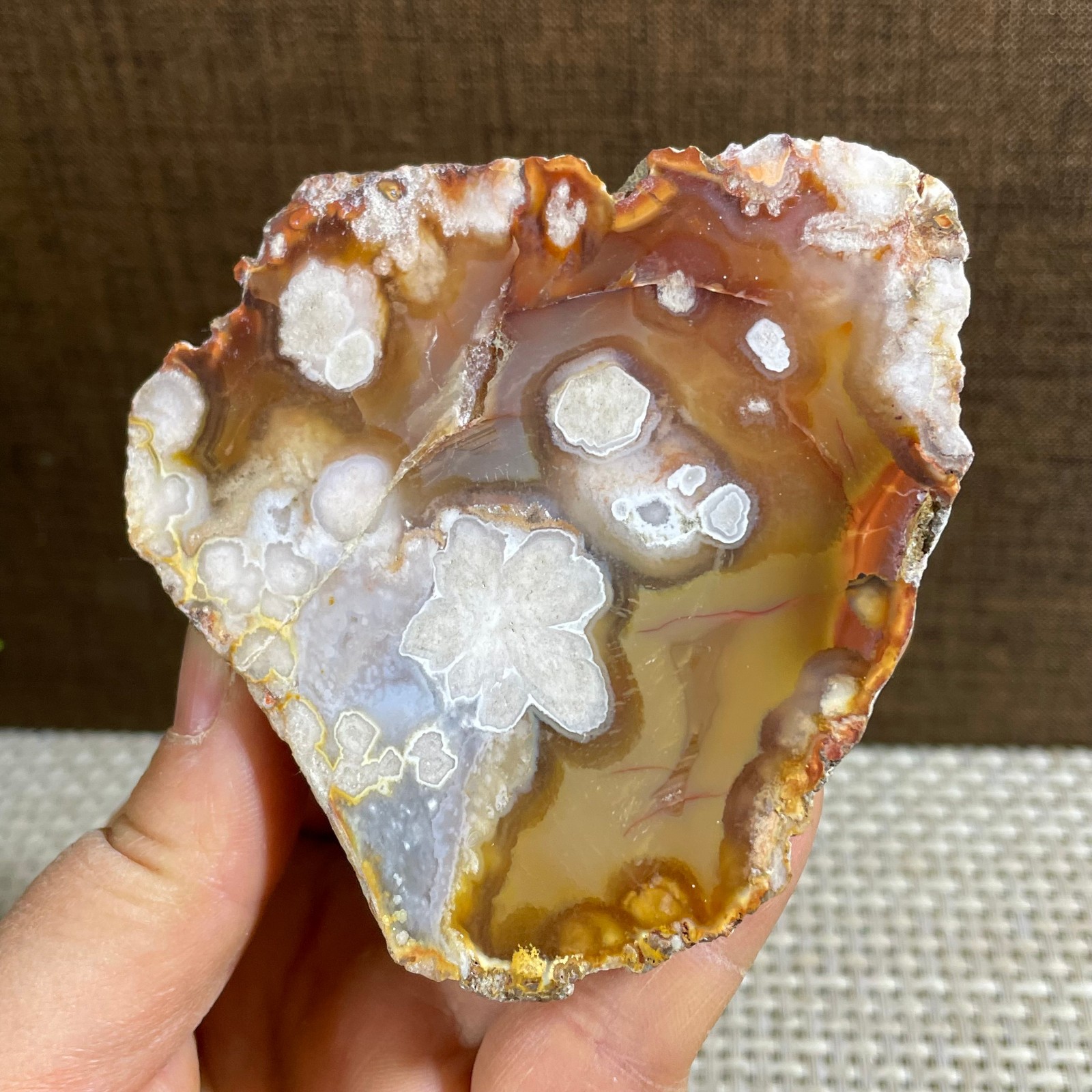 198g atural Sakura Agate Blossom Facet Rough Specimen Madagascar