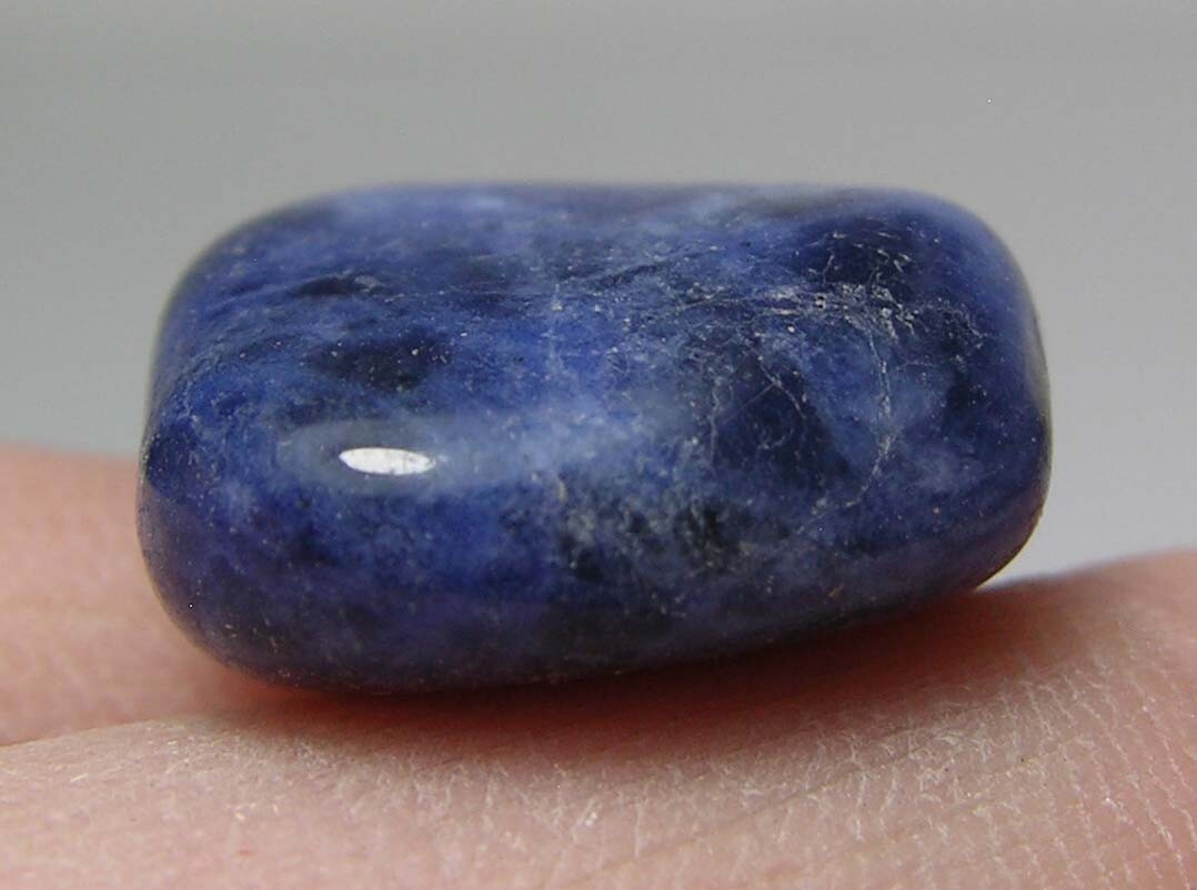 #6 14.20ct Africa 100% Natural Tumbled Rough Sodalite Specimen 2.80g 16.00mm