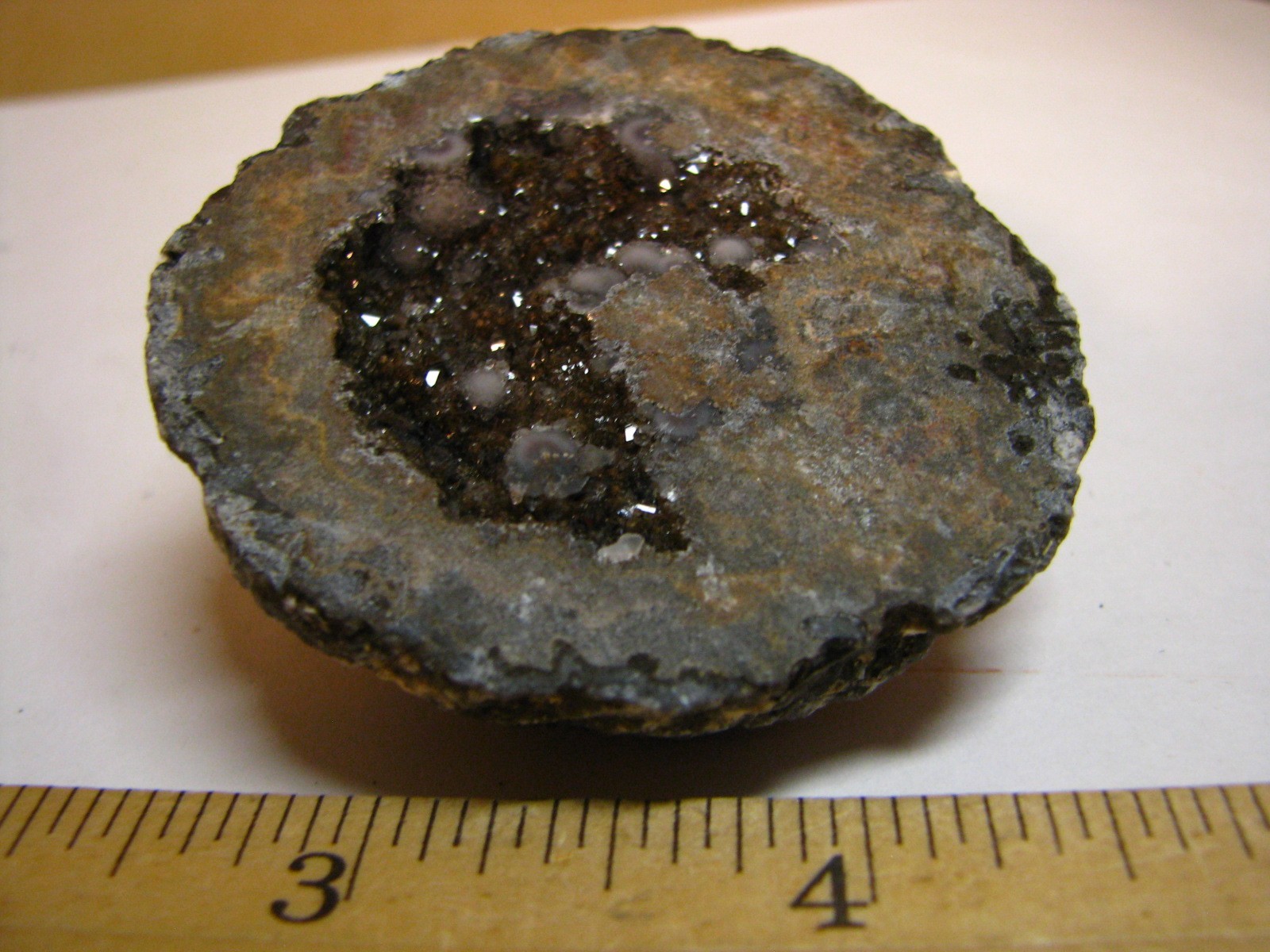 2.9oz AGATE GEODE W/QUARTZ CRYSTALS 2.3×2.3x.9in BRAZIL SMOOTH-NOT POLISHED #030