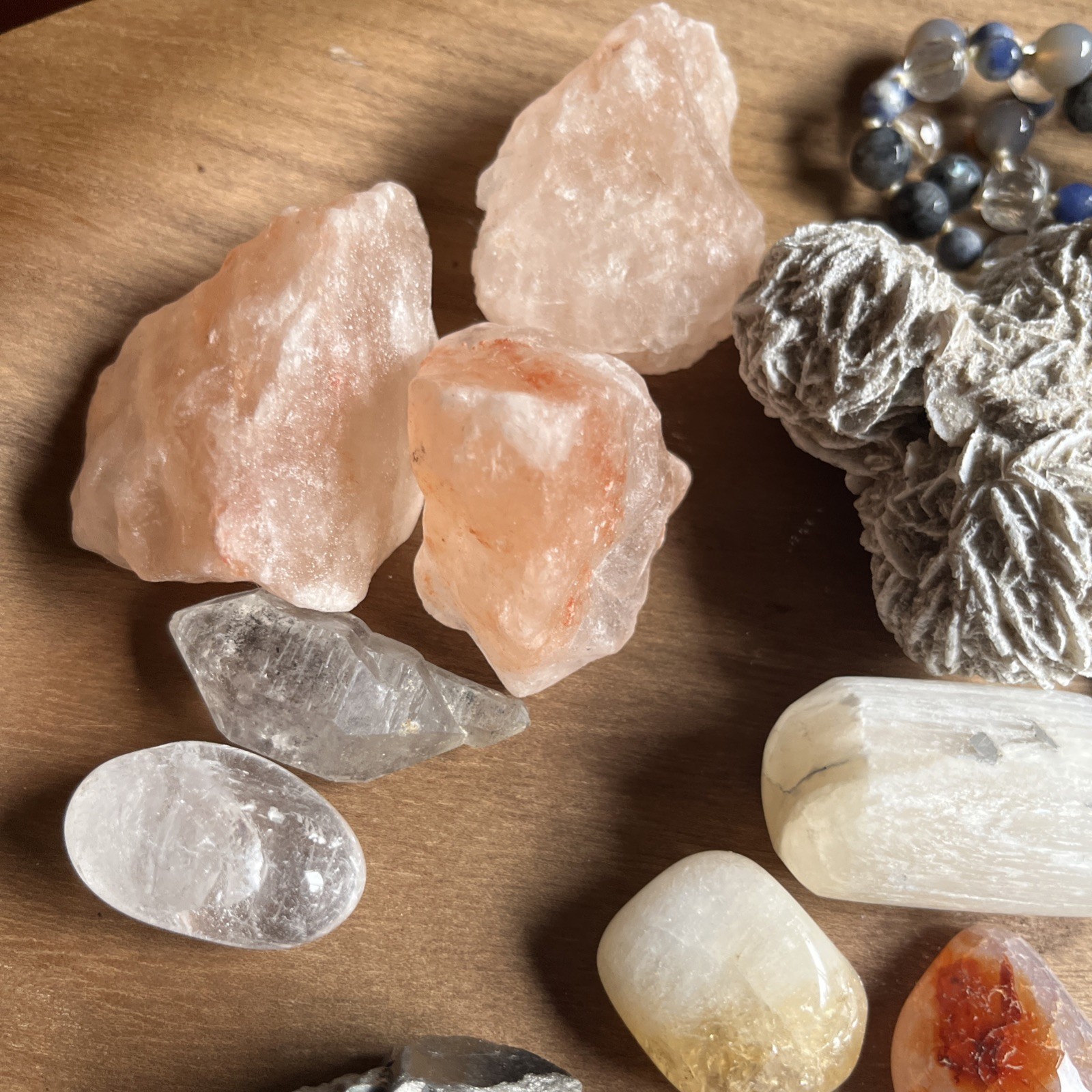 Random lot of assorted crystals and minerals and bracelets/ 1 Beaded Strand