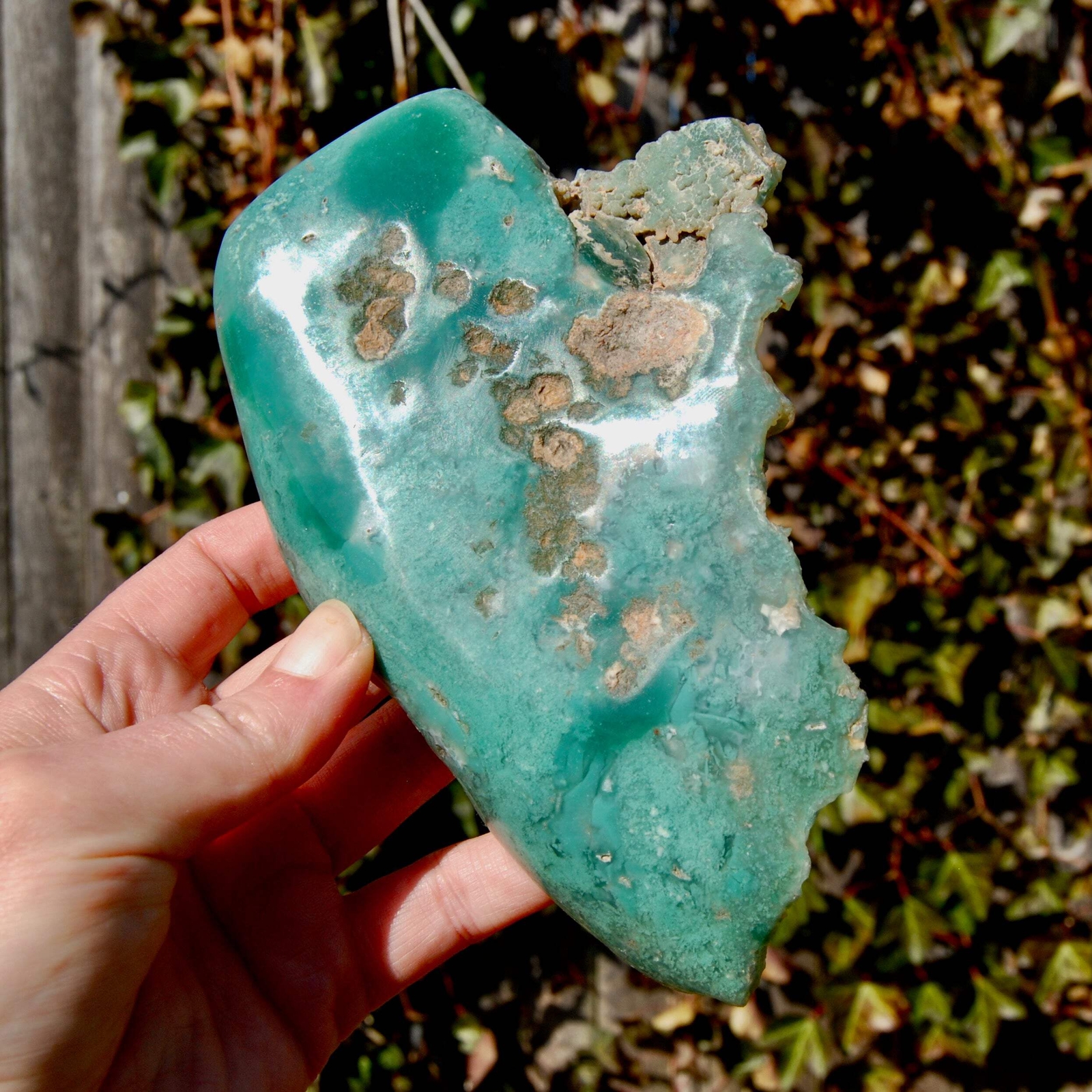 6.75in 436g XL Mtorolite Chrome Chalcedony Crystal Slice, Zimbabwe mtl6