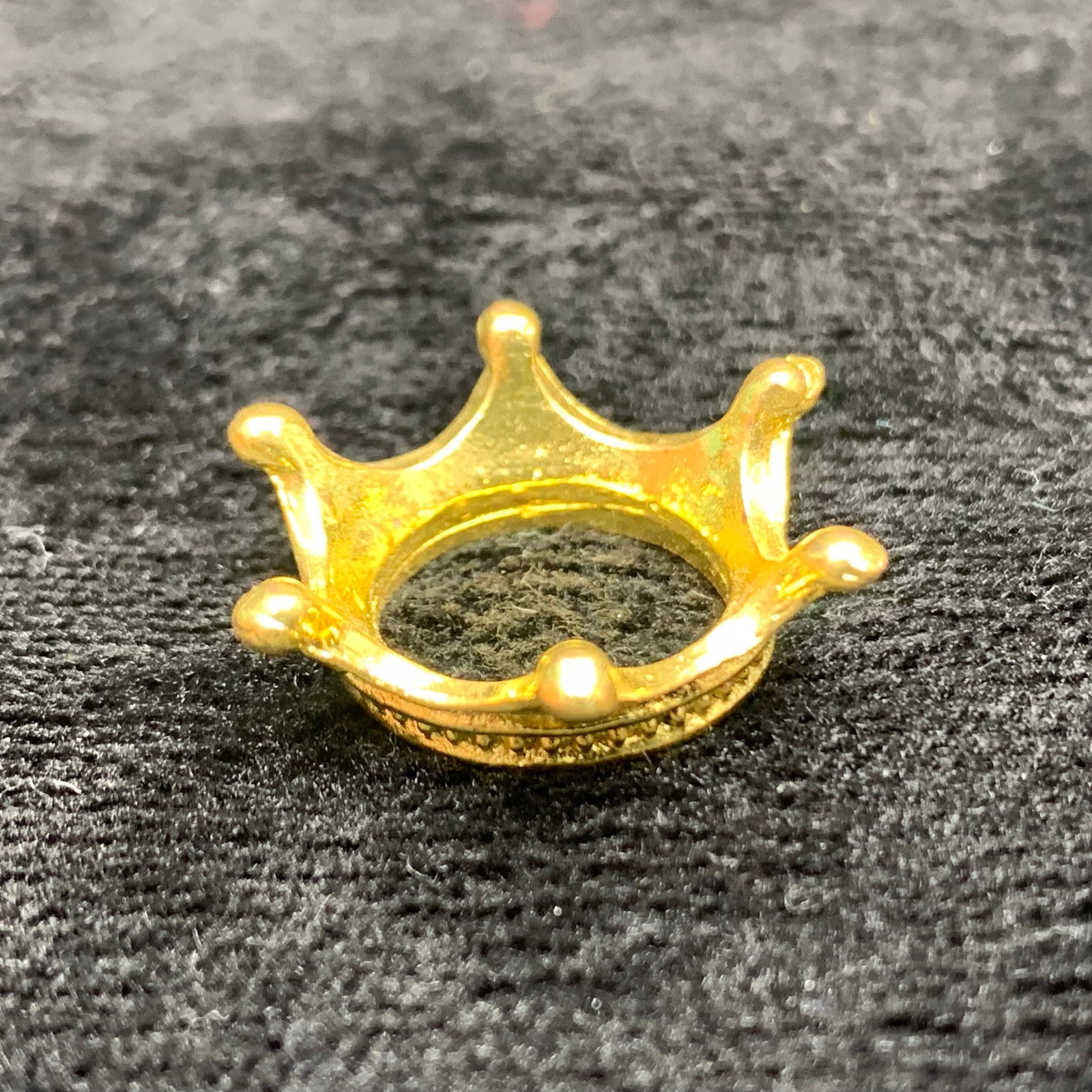 Metal material, ball base