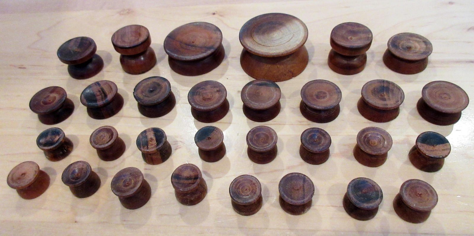 30 PIECE LOT HANDMADE CARVED WOOD DISPLAY STANDS CUPS FOR MARBLES SPHERES EGGS!