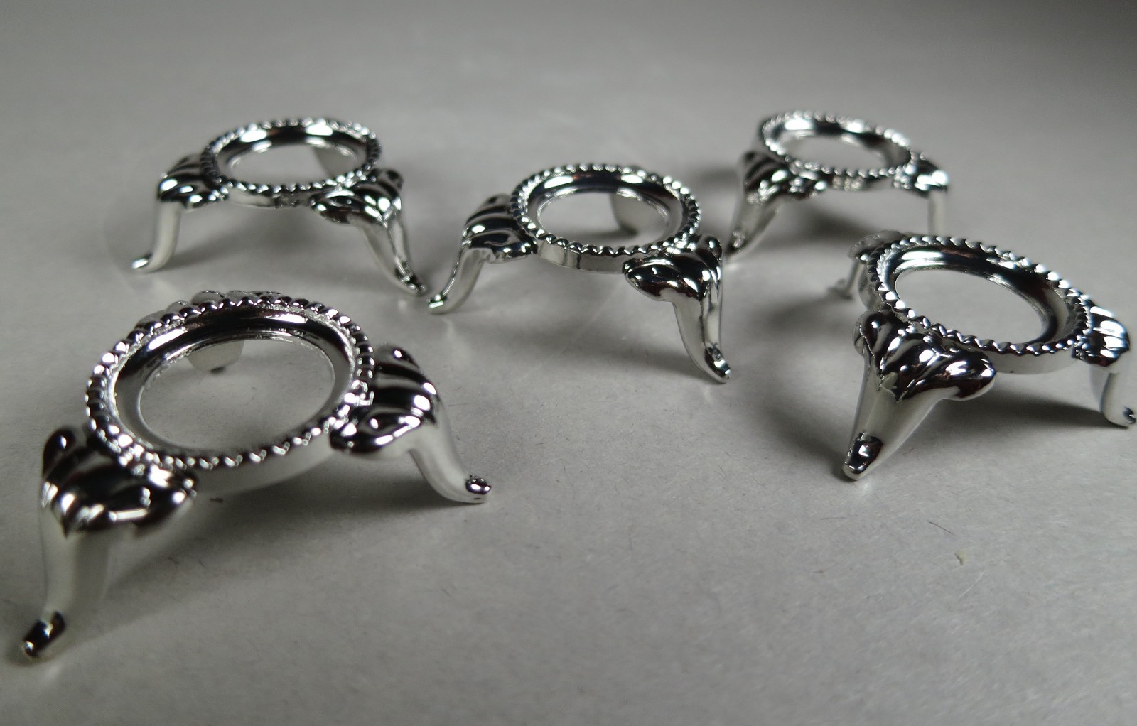 SET OF 5 SMALL NICKEL Sphere/Egg DISPLAY STANDS – SILVER