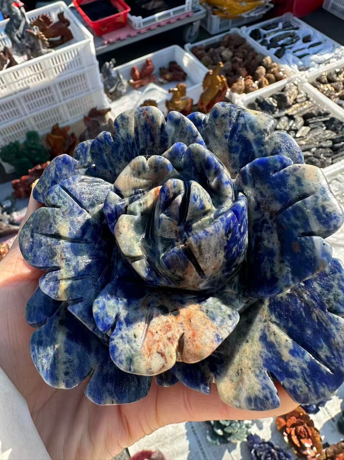 1pc Natural Sodalite Quartz Carved Flower Skull Crystal Reiki Decor Gift