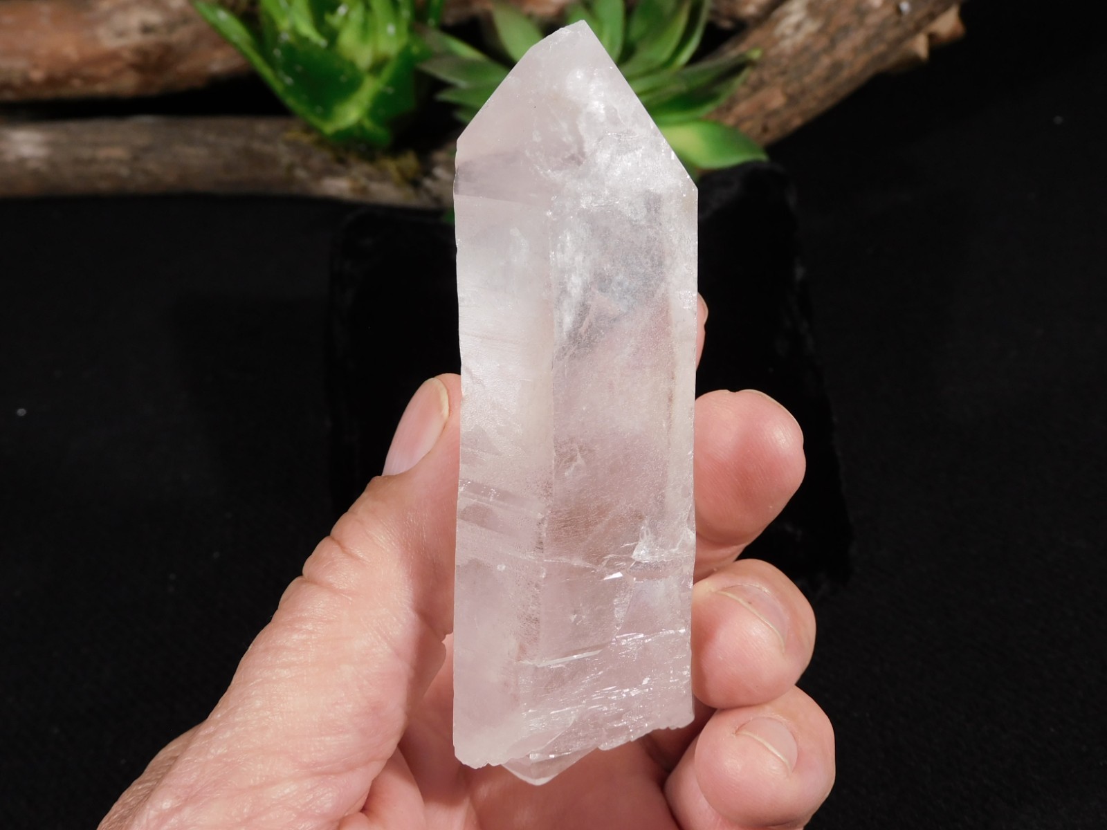 Larger! Very Nice and Natural LEMURIAN Quartz Crystal Brazil 235gr