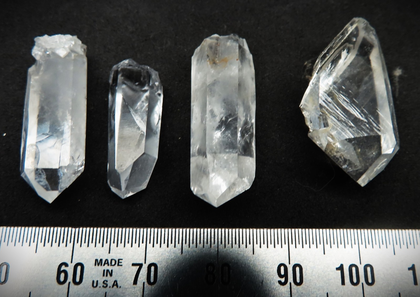 QUARTZ CRYSTALS, 8 OZ LOT OF SELF-NUCLEATED POINTS, LAB GROWN IN CLEVELAND, OHIO